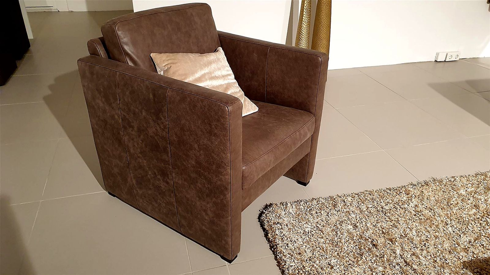 Sessel, Bezug: Leder Rodeo Pine, Gestell: Leder